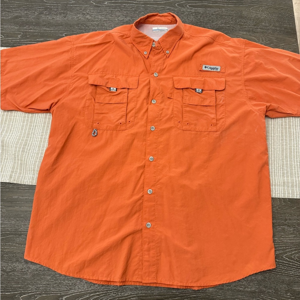 Columbia short sleeve fishing shirt